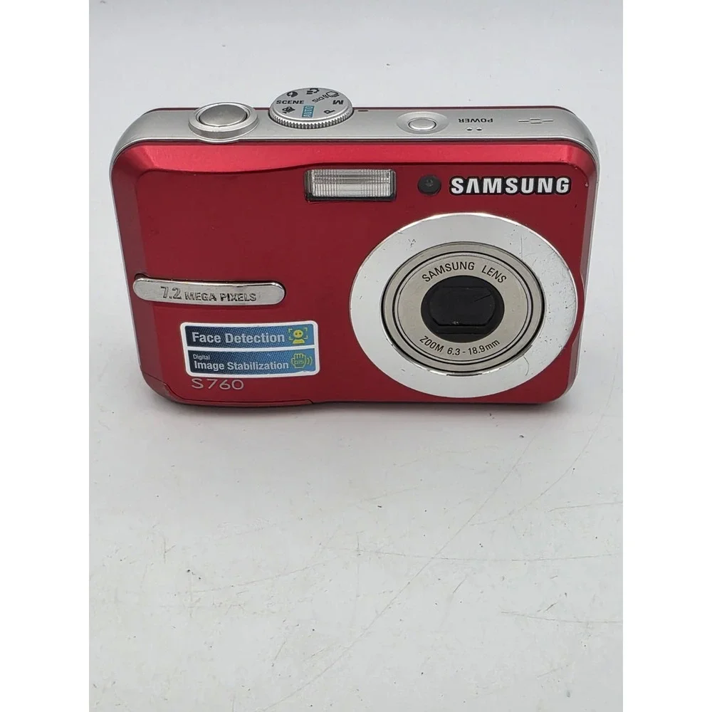 Samsung S760 Digital Camera 7.2MP 5x Digital Zoom 3x Optical Zoom Red PARTS ONLY